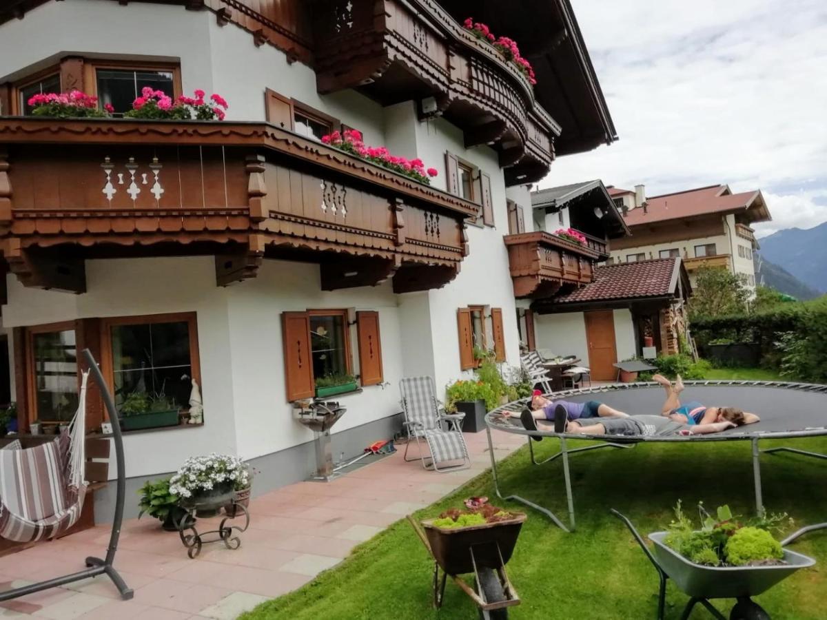 Zellerhof Apartment Finkenberg Bagian luar foto