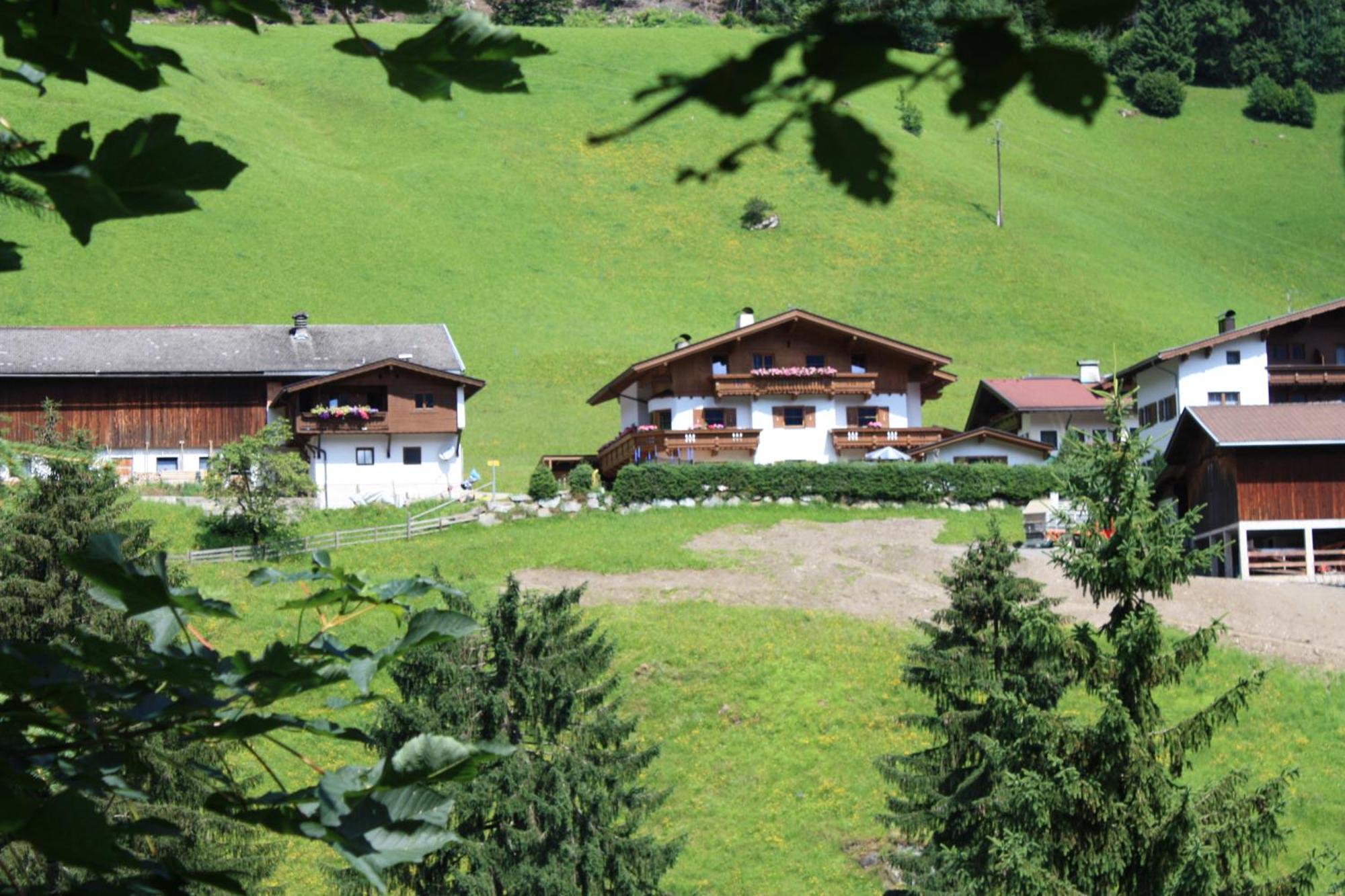 Zellerhof Apartment Finkenberg Bagian luar foto